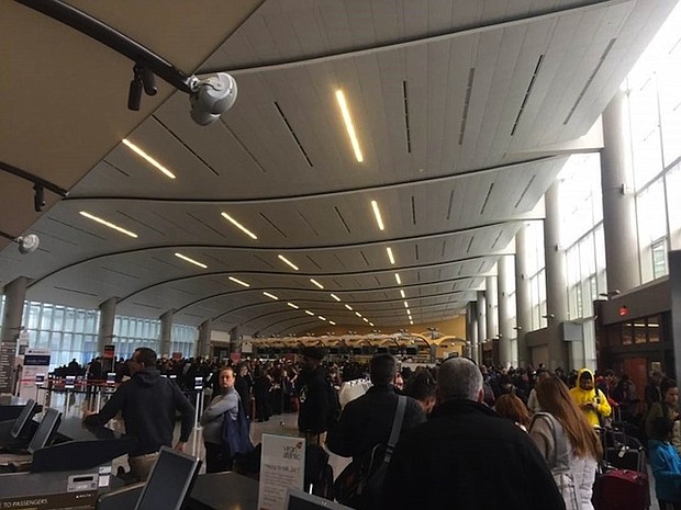 Power outage at Hartsfield-Jackson International Airport in Atlanta, Georgia has travel at standstill