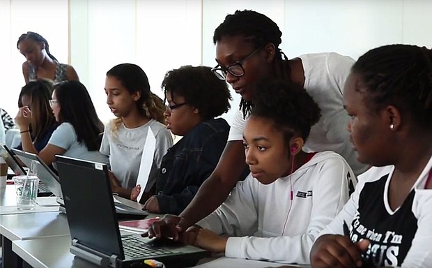 Sheretta Butler-Barnes works with Girls Inc. Eureka! Program, which exposes high school girls of color to an intensive STEM-based curriculum. Her research addresses structural racism and inequalities in education and youth development.(photo via brownschool.wustl.edu)