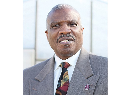 Dr. Morris G. Henderson announced at Sunday services that he would step down as pastor of Thirty-first Street Baptist Church ...
