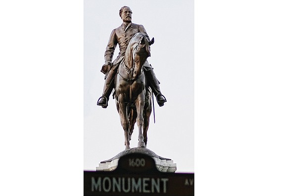 As Richmond continues to consider the future of its Confederate statues, a new poll shows Virginians favor keeping such statues ...