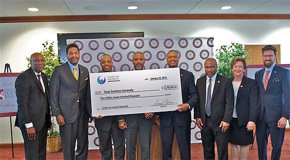 TSU Provost Kendall Harris, Ph.D.; Oliver Bell, TSU Board of Regents; Dr. Howard Henderson, TSU President Austin A. Lane, Gerard Robinson, Dr. Harry Williams, Houston District Attorney Kim Ogg, Dr. John Hardin, Charles Koch Foundation.
