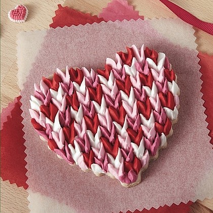 Scalloped Heart Cookies
