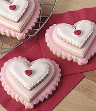Stackable Ombre Heart Cookies