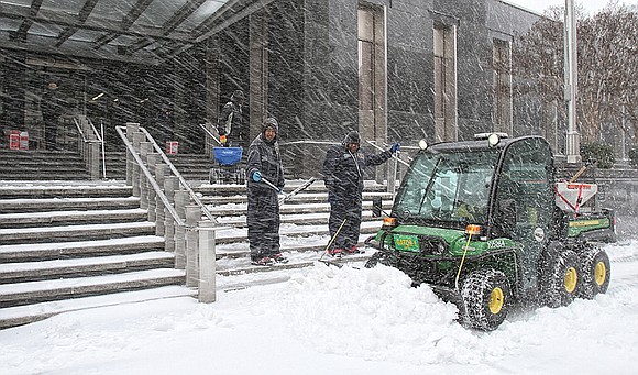 When snow falls in Richmond, City Hall is forced to pay big bucks to private contractors to clear the streets. ...