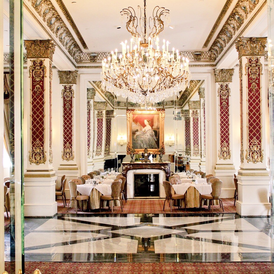 Le Pavillon Hotel: “The Belle of New Orleans”, Houston Style Magazine