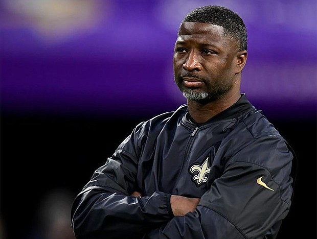 New Orleans Saints assistant coach Aaron Glenn