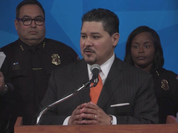 After a year and a half, Houston ISD’s superintendent Richard Carranza has announced that he will be leaving the district …