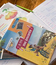 Whether it's "Friends" or a telenovela, TV shows can help some people learn a new language.
Source:	AFP/Getty Images