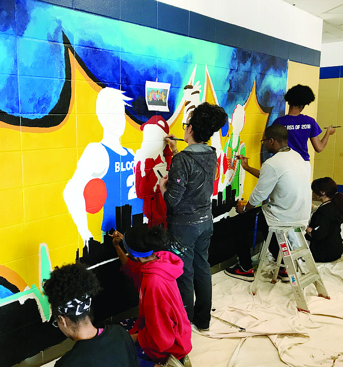 Students at Bloom Trail High School recently unveiled their new mural inside the school. The mural
was a collaborative effort between Chicago artist, Sam Kirk, Tiffany Insalaco, art teacher at Bloom Trail
High School, and the AP studio art and drawing and painting students at Bloom Trail High School.