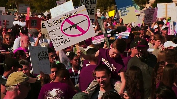 March For Our Lives demonstration in Parkland, Florida./WPLG