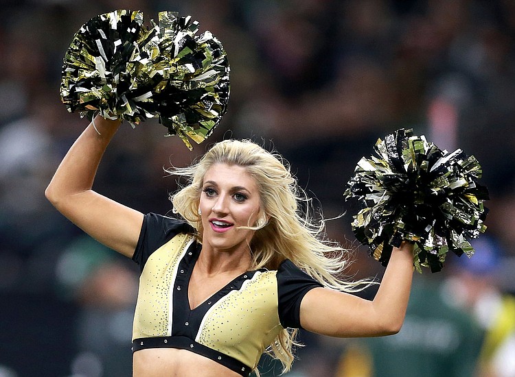 How an Instagram Post Led to an N.F.L. Cheerleader's