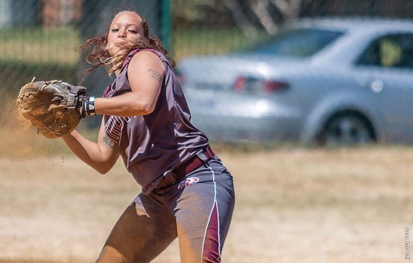 Shontel Linnette excels at any location on the softball diamond – pitching, catching, infield, outfield, and certainly in the right-handed ...