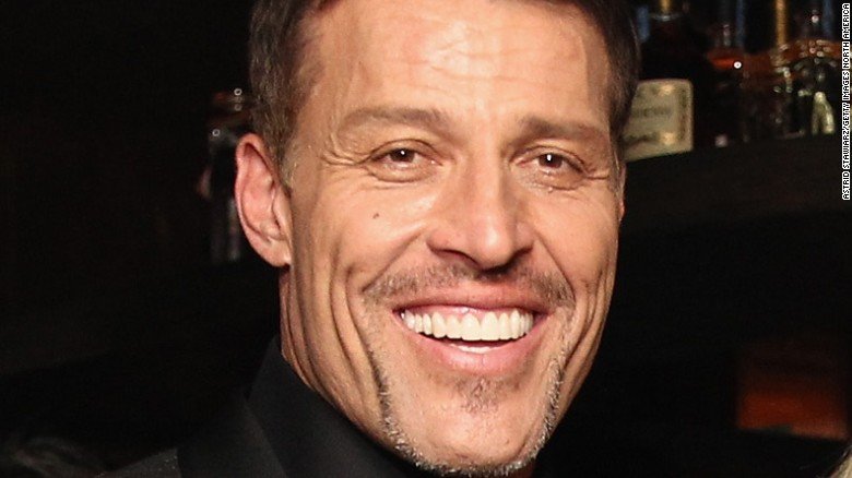 Life coach Tony Robbins issues apology after comments on #MeToo ...