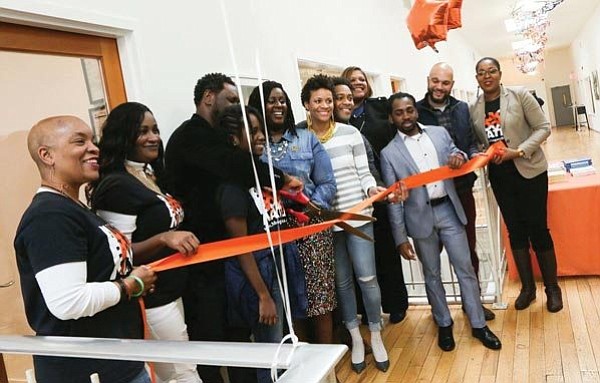 Mahogany Books opens in Washington D.C. (photo via publishersweekly.com)