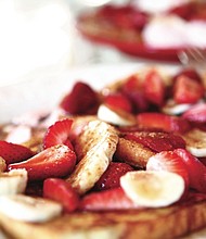 Grilled Cinnamon French Toast with Granola Crunch/Photo courtesy of Getty Images