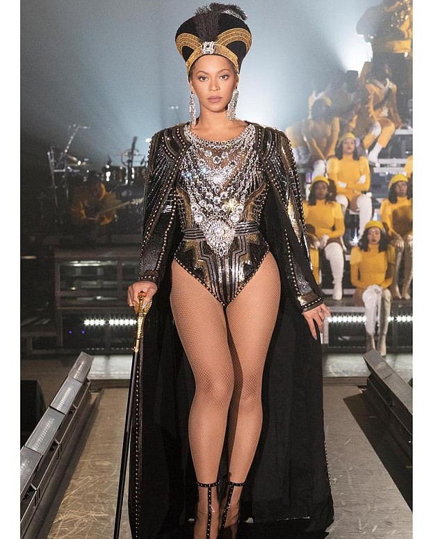 Beyonce (photo via instagram.com)
