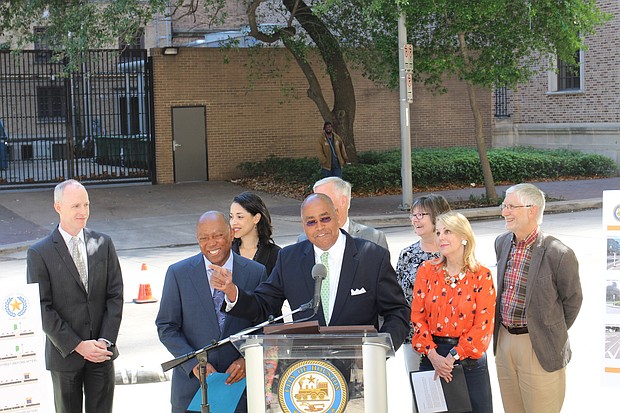 Nothing but smiles as Harris County Commissioner Rodney Ellis, with Houston Mayor Sylvester Turner on the left, announces Precinct One’s $10 million, one-year commitment for pedestrian- and bike-safety improvements on Houston streets.

