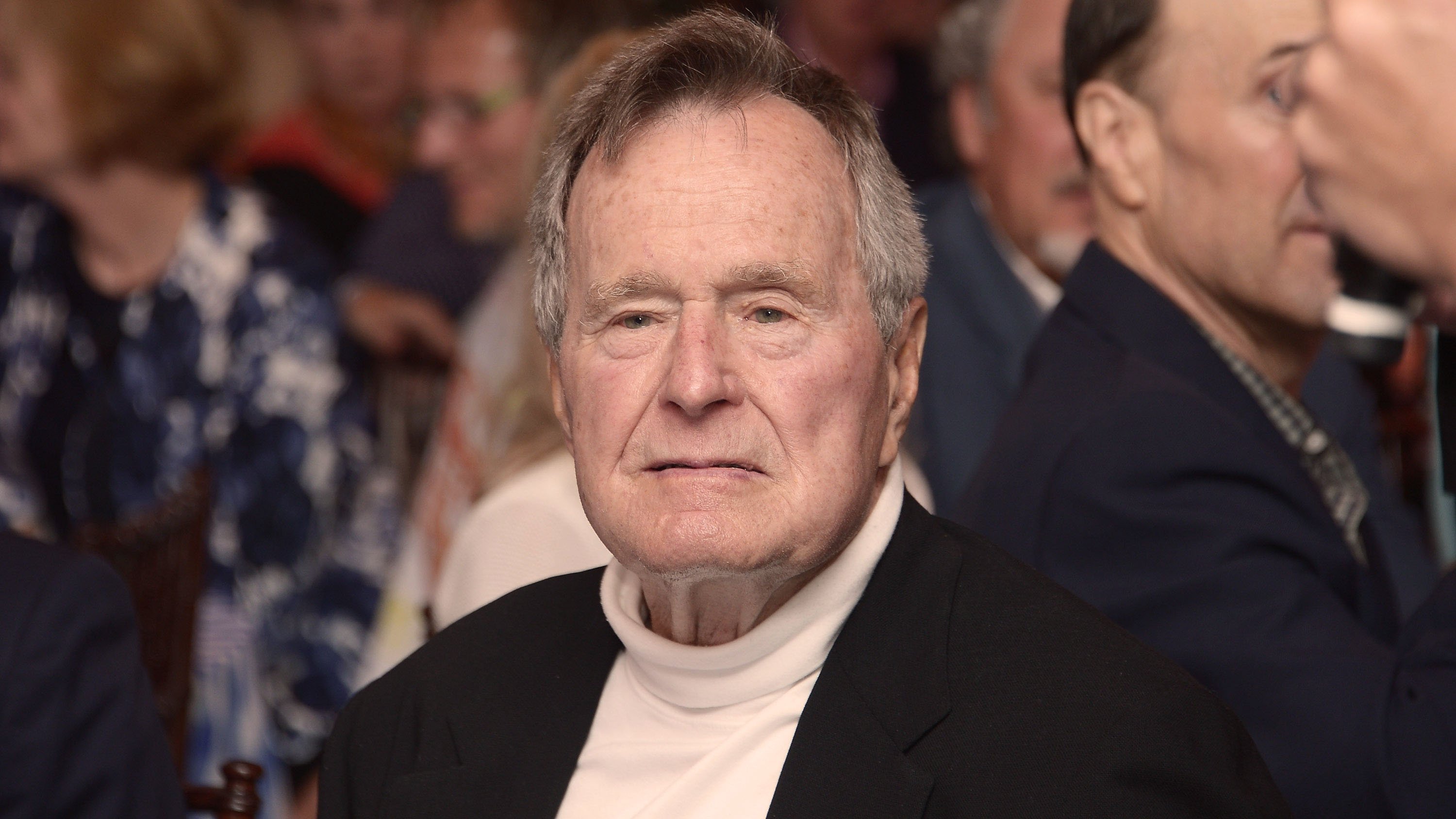 Former President George Hw Bush Is Alert And Talking But Remains In Intensive Care Houston