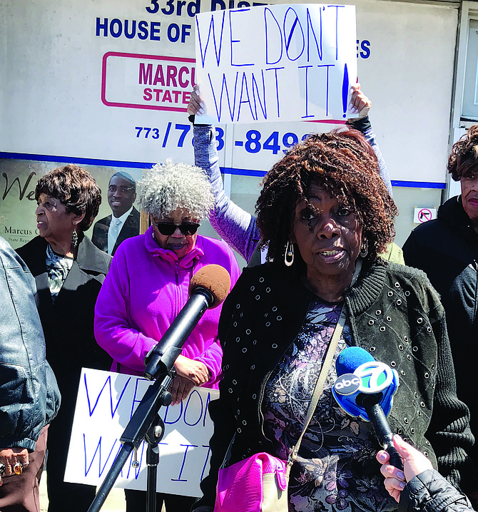 Residents of Chicago’s Eighth Ward recently gathered outside the office of their alderman, Michelle Harris, to protest a new senior housing development, the Montclare Senior Residences of Calumet Heights,
that she is pushing for at the corner of 94th St. and Stony Island Avenue.