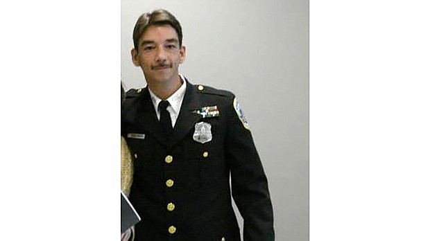 Richard Wince told federal agents he was "addicted" to websites devoted to the firearms trade.