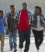  TBS hit series' The Last O.G.'s Allen Maldonado and Tracy Morgan
Photo Credits: Courtesy of TBS
