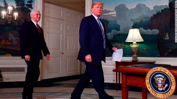 The New York Times is out with a bombshell story detailing how a) Vice President Mike Pence and his advisers are operating as a sort of de facto political unit within the White House and b) allies of President Donald Trump are none too happy about that fact./Source:	Nicholas Kamm/AFP/Getty Images