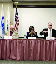 Congresswoman Robin Kelly from Illinois second district recently hosted a panel discussion with Congressman Dan Kildee (MI-05) to discuss the communities in Chicago’s South Suburbs, and across the country, who are facing significant financial stress and who are looking for help from the federal government.