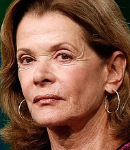 Jessica Walter has forgiven Jeffrey Tambor for what she says was verbal harassment by her "Arrested Development" costar.