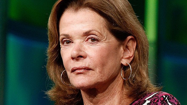 Jessica Walter has forgiven Jeffrey Tambor for what she says was verbal harassment by her "Arrested Development" costar.