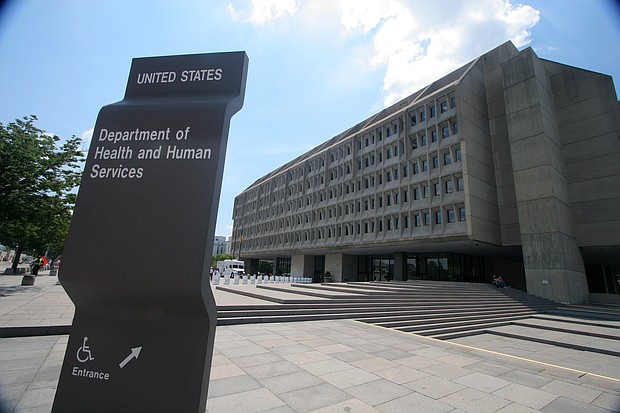 	A top official at the US Department of Health and Human Services on Monday called reports that the agency has lost nearly 1,500 immigrant children false and misleading.