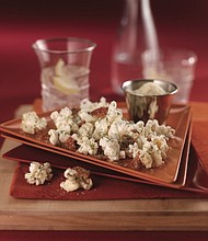 Cheesy Pepperoni Popcorn