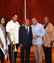  Wynton Marsalis with Mayor Sylvester Turner, Dr. Rhea Lawson, Licia Ellis, Vincent Gardner