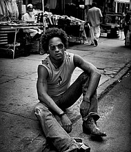 Lenny Kravitz/ photo by Mark Seliger