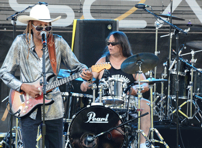 .“Bluesman” Reggie Wayne Morris, renowned Blues guitarist will be performing with his band at the Baltimore Wine Fest, Canton Waterfront Park, 3001 Boston Street in Baltimore on Saturday, June 16 at 1 p.m