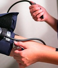 A common drug used to control blood pressure and help prevent heart failure is being recalled in 22 countries because it contains a chemical that poses a potential cancer risk.Valsartan is off-patent and is used as a component of other generic medicines.