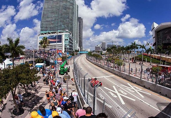 Formula One has hit the brakes on a proposed 2019 race in Miami, shelving plans until at least 2020.