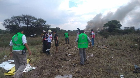 A strong wind gust brought down an Aeromexico plane carrying 103 people in northern Mexico, leading to a fiery crash …