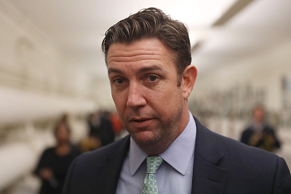 Republican Congressman Duncan D. Hunter and his wife, Margaret, pleaded not guilty Thursday morning to federal charges they stole a …