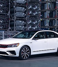 2018 Volkswagen Passat GT V6 