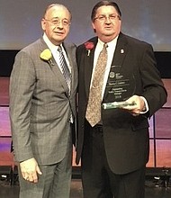 APTA President & CEO Paul Skoutelas with METRO President & CEO Tom Lambert