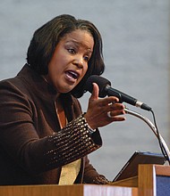 Rev. Rosyln Brock