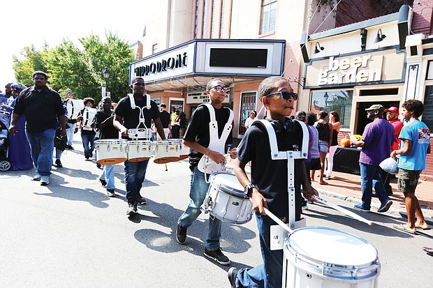 The L. Douglas Wilder Middle School Drumline at the 2nd Street Festival. (Regina H. Boone/Richmond Free Press)