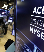 Aurora Cannabis, one of the biggest Canadian marijuana stocks, debuted on the New York Stock Exchange Tuesday and it didn't go well. Shares quickly fell more than 15%.