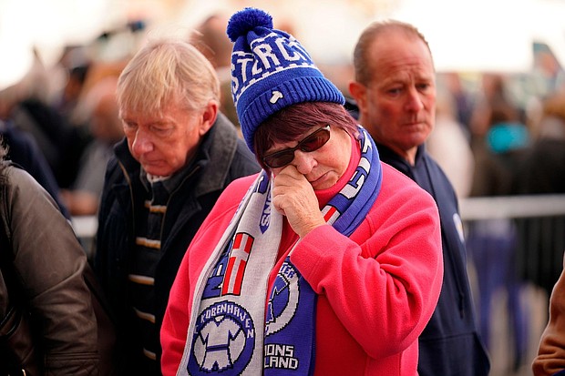 The owner of Leicester City Football Club, Vichai Srivaddhanaprabha, was among the five people who died in the helicopter crash on Saturday evening after the club's game against West Ham.