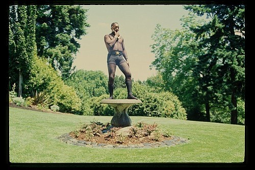 Ural Thomas at Peninsula Park.