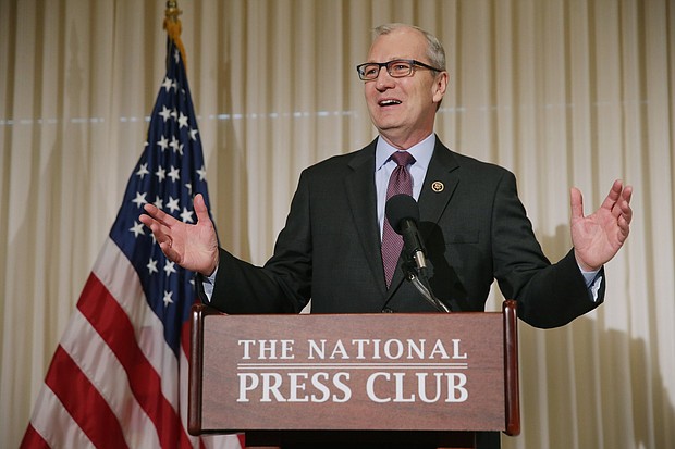 Republican Rep. Kevin Cramer will win his bid to be the next senator from North Dakota, CNN can project, ousting incumbent Democrat Heidi Heitkamp and dealing a significant blow to Democrats' prospect at taking control of the Senate.