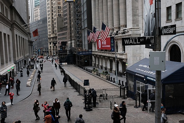 America's economy is still growing robustly, but a string of possible outside shocks including President Donald Trump's protracted trade rift with China could trigger a downturn, according to a report released by the Federal Reserve on Wednesday.