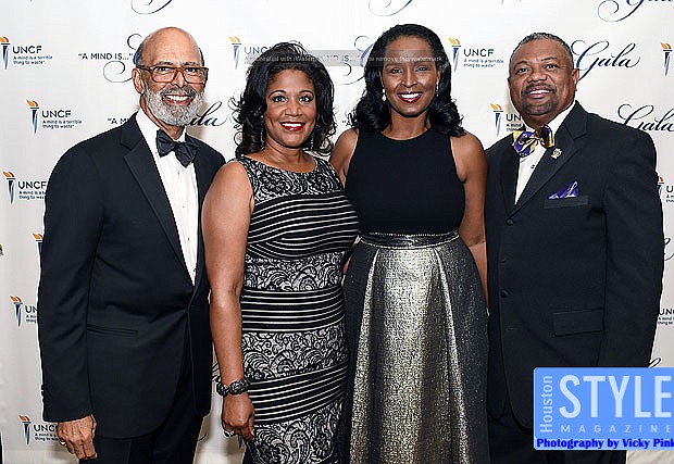 Houston's Great Outdoors Family Turns the HMNS Gala Upside Down — Ditching  Black Tie For Field Wear Fun