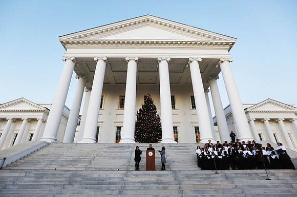 Richmond will turn on the holiday lights and welcome Santa to Downtown this weekend to officially launch the celebration of ...