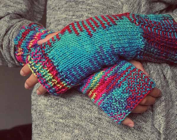 Chicago nonprofit, SocialWorks, is currently collecting donations of winter clothing items for their W inter Warming campaign that benefits Chicago’s homeless population.